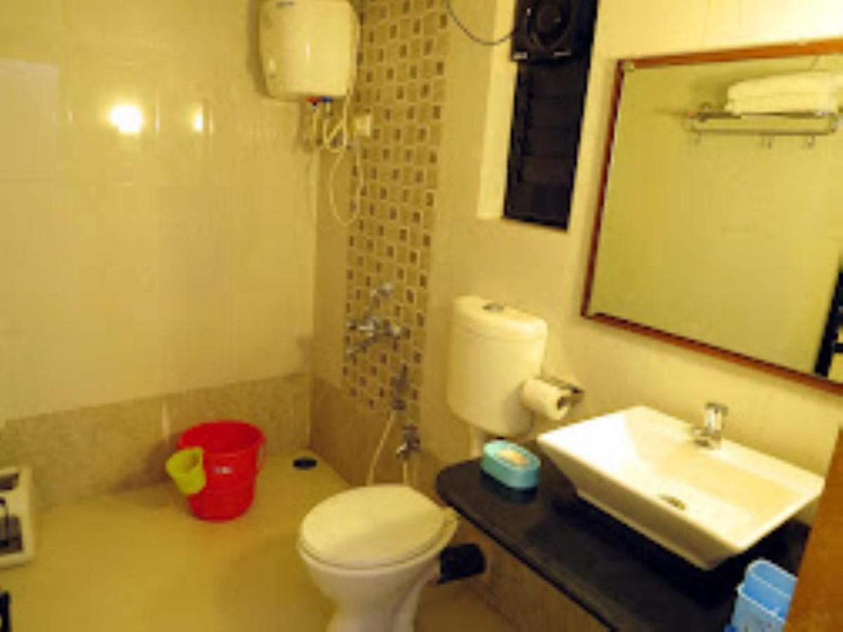 Blue Sea Beach Resort Malvan Luaran gambar