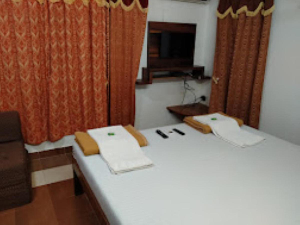 Blue Sea Beach Resort Malvan Luaran gambar